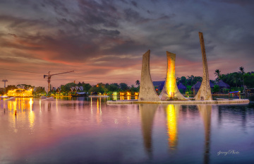 Ancol Beach 2.