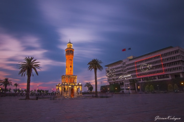 Bayrak,Atatürk,Saat Kulesi acaba neresi