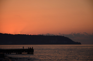 İskelede gün batımı