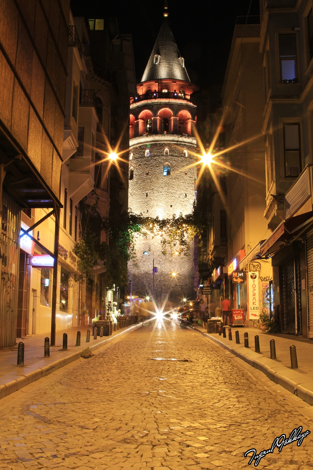 Büyük Hendek caddesinden Galata