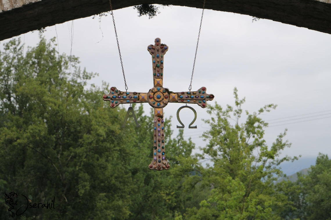 Victoria Cross - Cangas de Onis