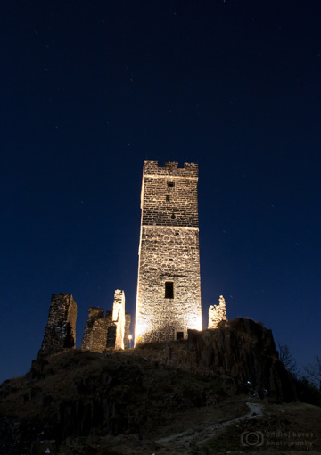 castle in night