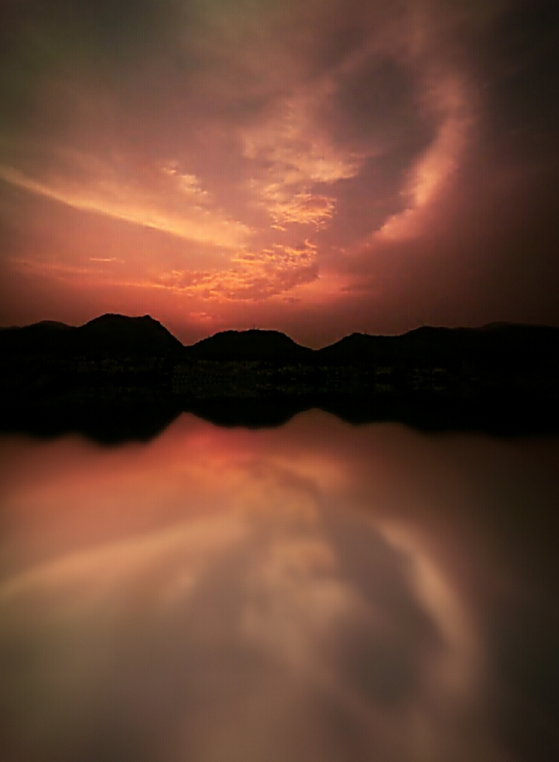 Beautiful sky and Lake 
