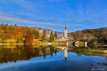 lake bohinj slovenia