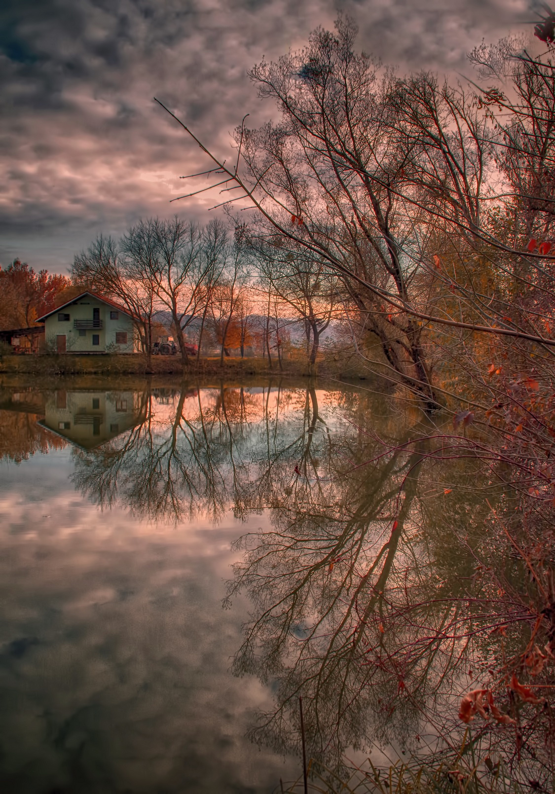 Sunset on lake