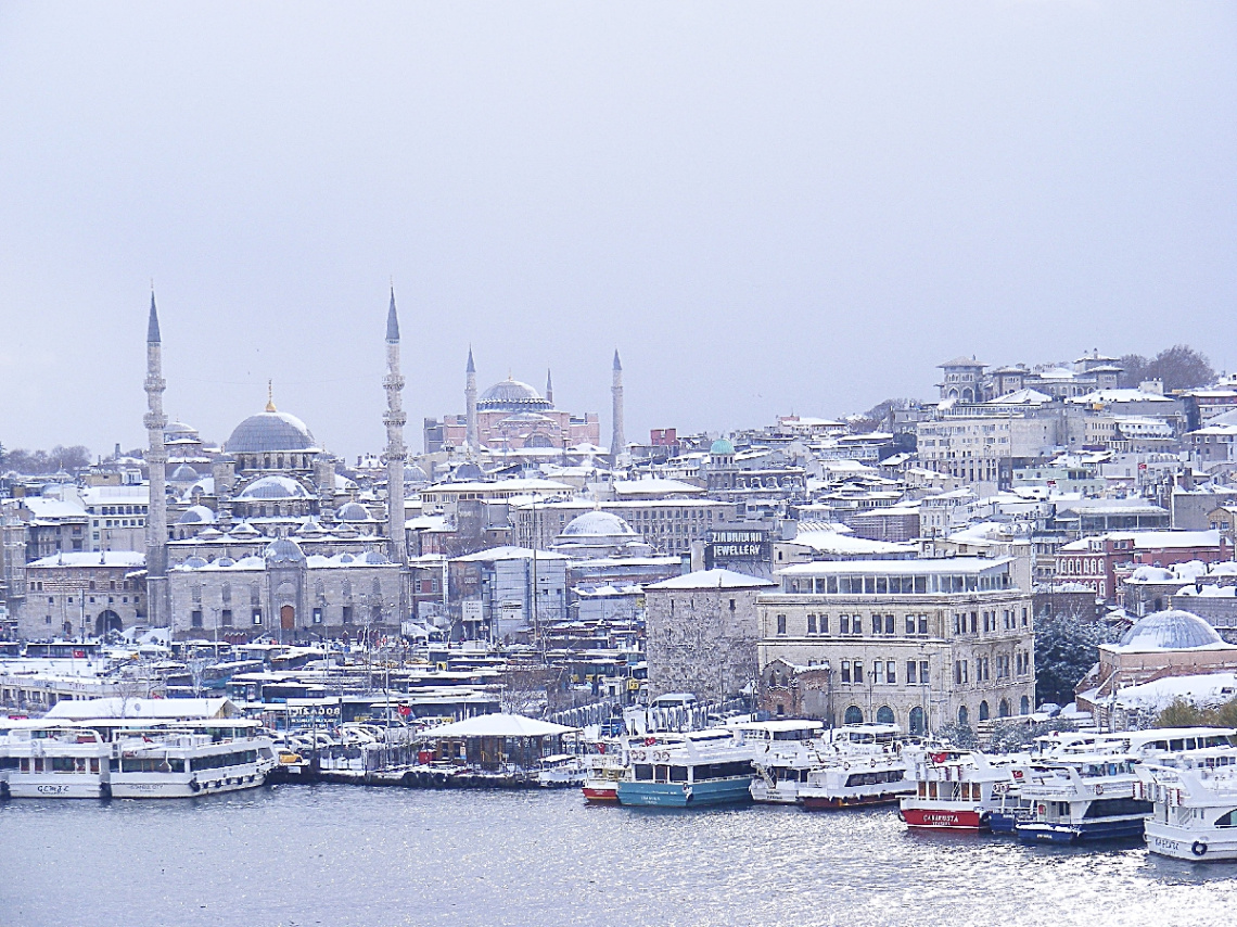 İstanbul'da kar..