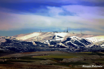 Karlı Dağlar