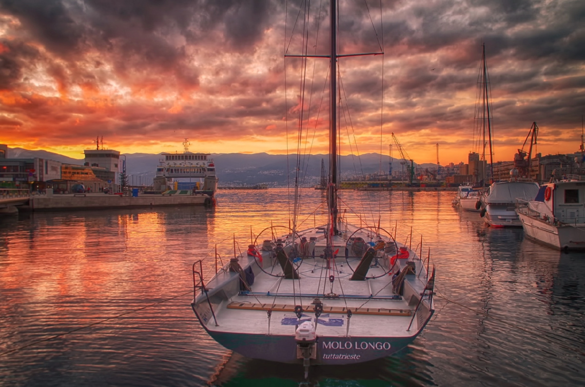 Burning sky II