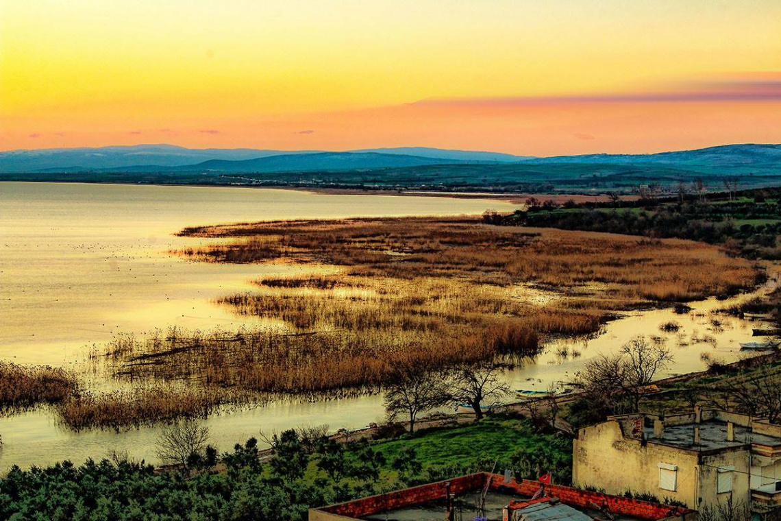 Eskikaraağaç Gözlem Kulesinden Ulubat kıyıları