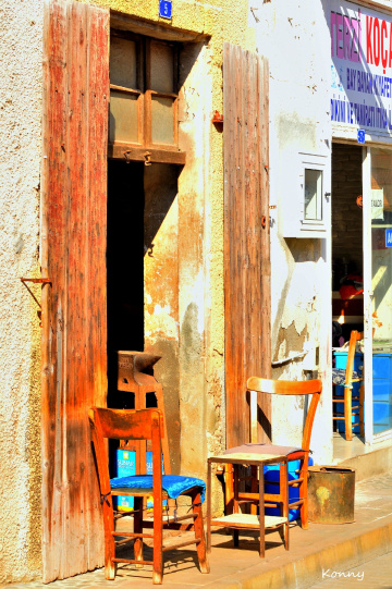 gel kahve içelim .. belki tavla oynacağız 