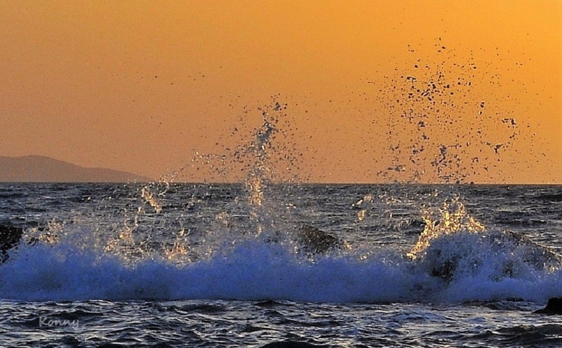 waves.. 