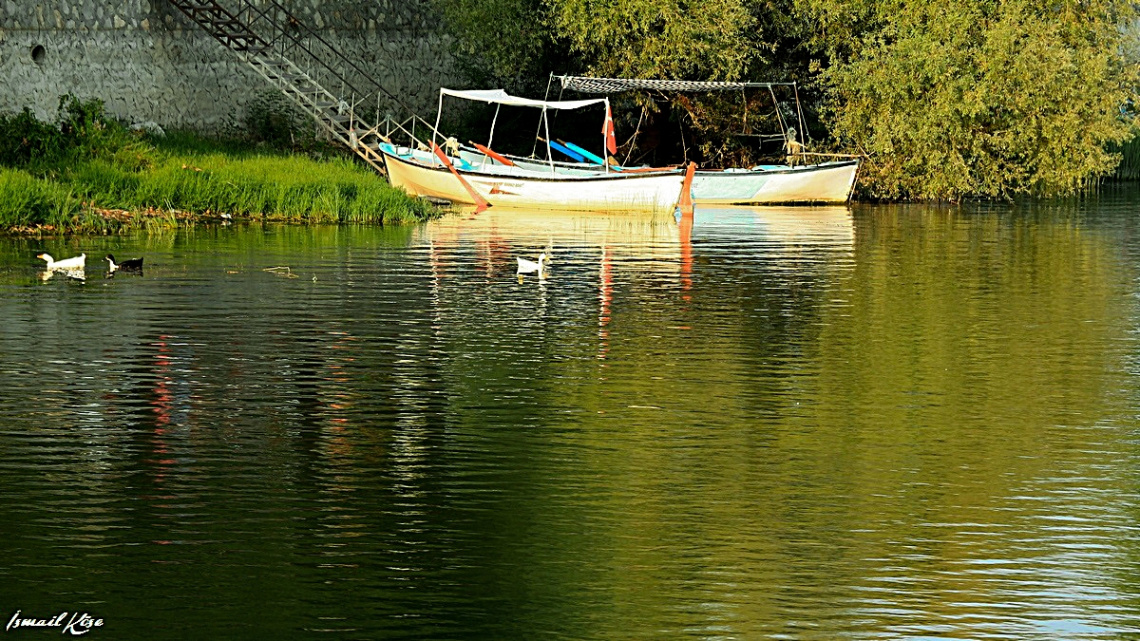 Bir Gölyazı Klasiği