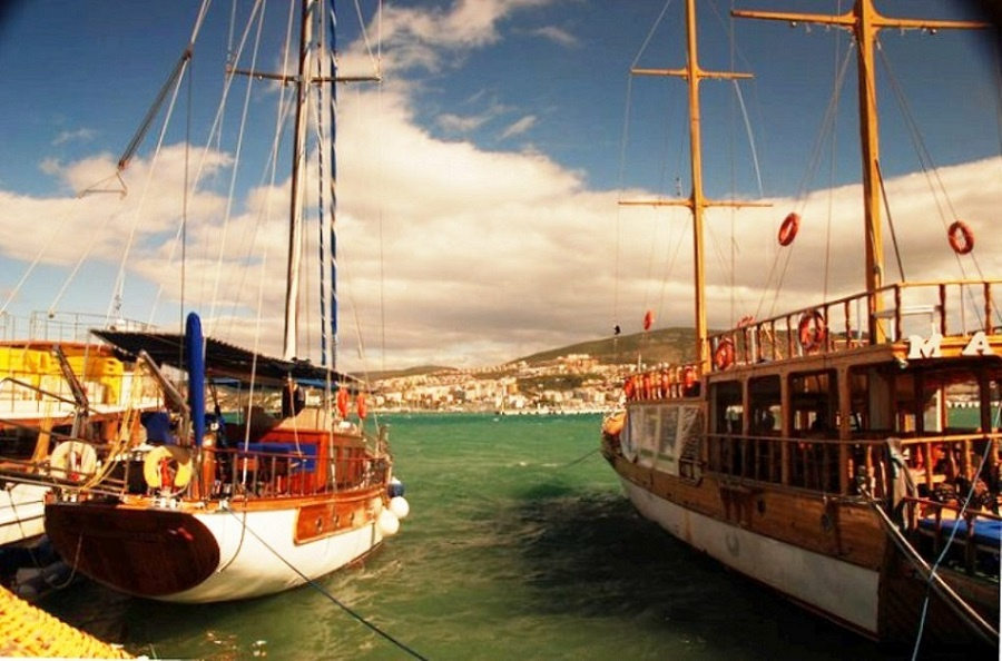 Kuşadası Marina