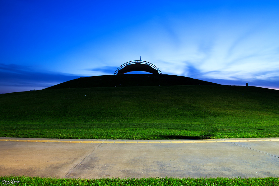 Bir Az YeŞil Bir Az MaVi