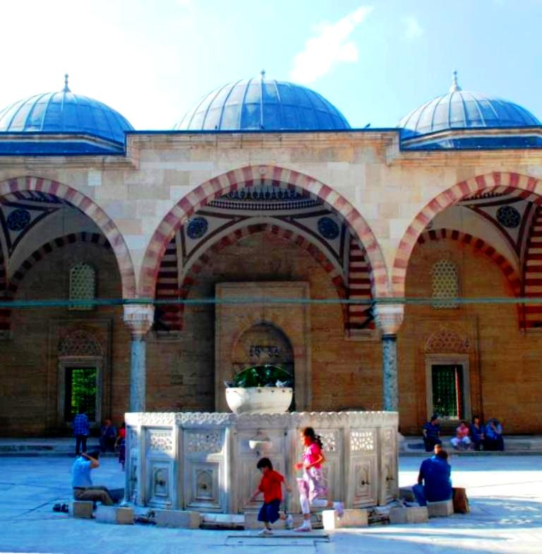 Şadırvan