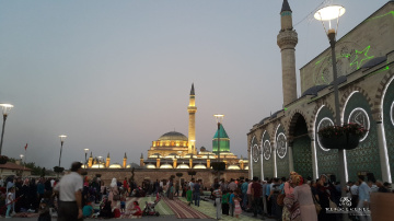 Mevlana Meydanı