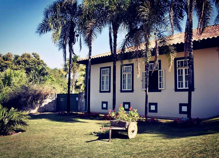Colonial House