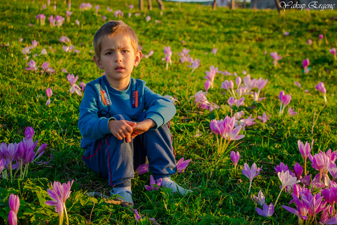 SEN HİÇ BÜYÜME BE ÇOCUK