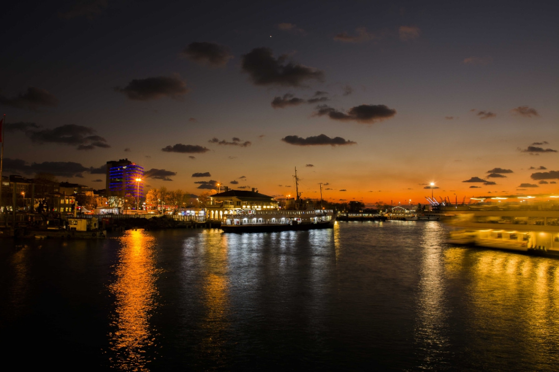 Günbatımında Kadıköy