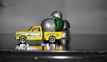 Miniciks Hayatlar  1978 dodge Çikolata Kamyonu 