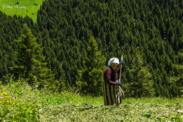 KARADENİZDE KADIN OLMAK