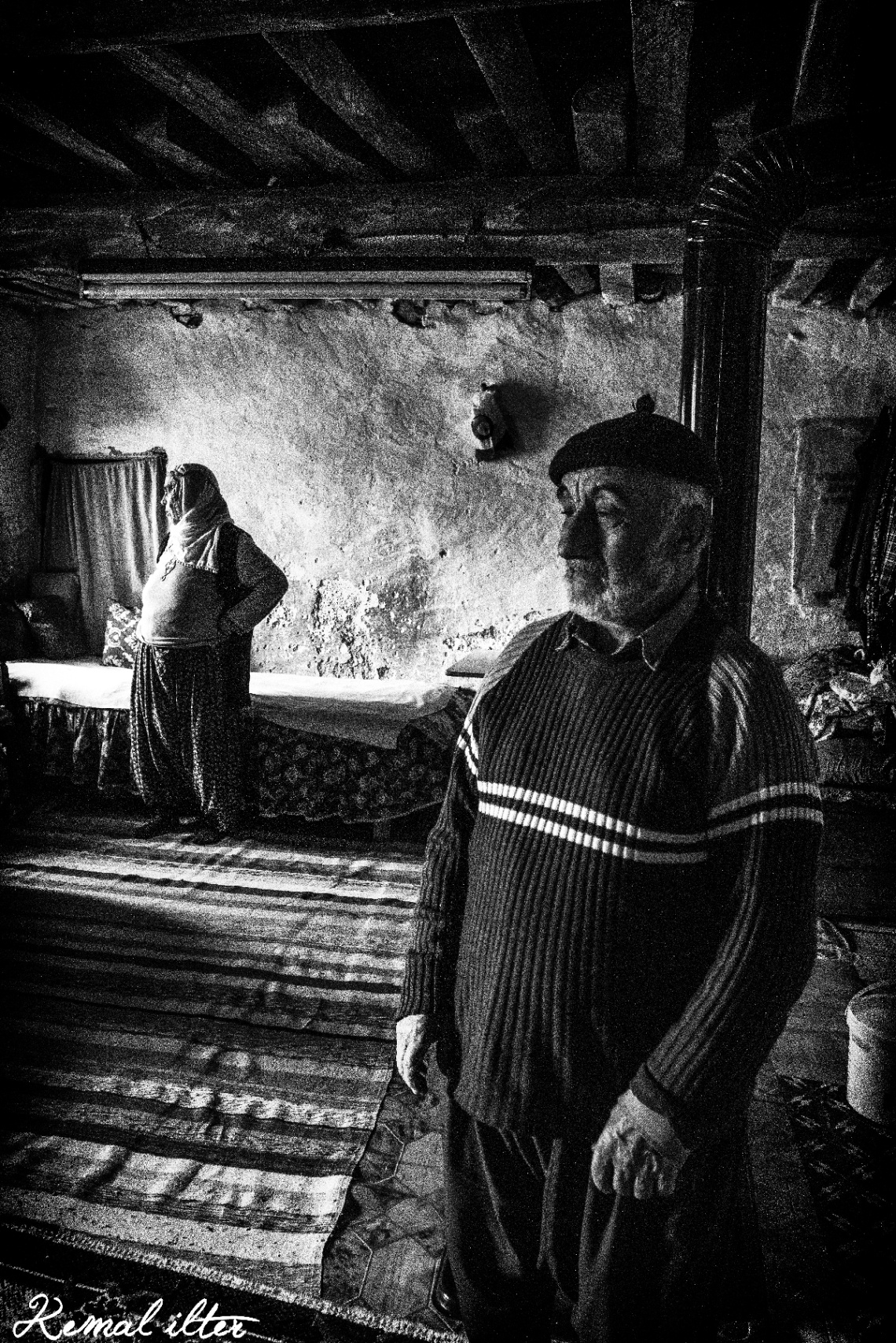 Uzaklara Dalmak