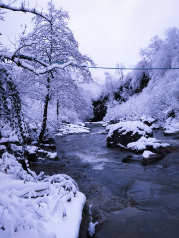 Kar,kış,ırmak