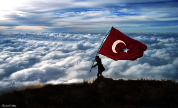 Bu Vatana Göz Dikenin  Şah Damarı Kesilir......