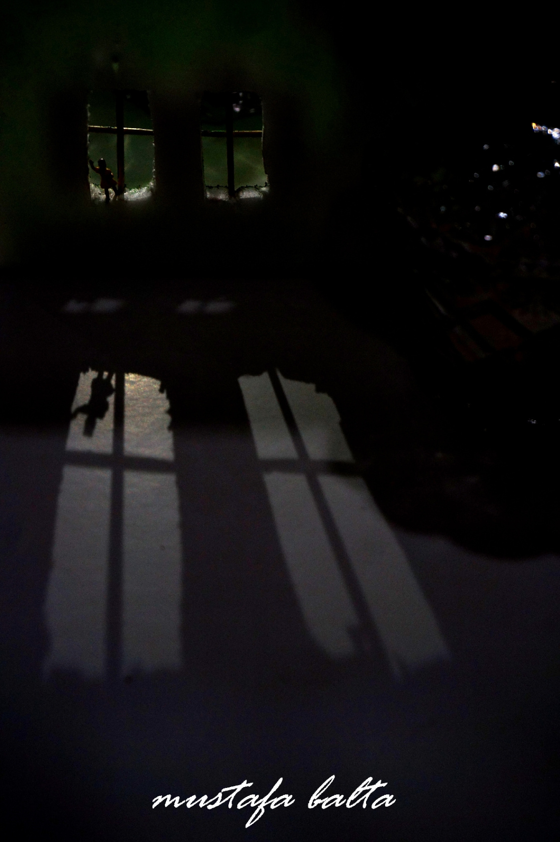 Miniciks Hayatlar  SİLÜET