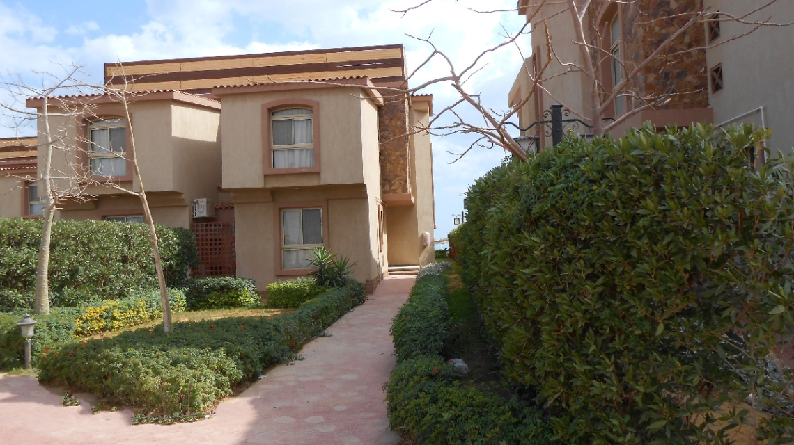 Egypt - Alzaafarana - Little house