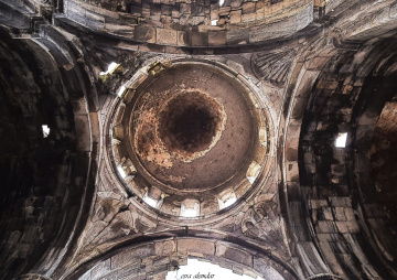 öşvank manastırı