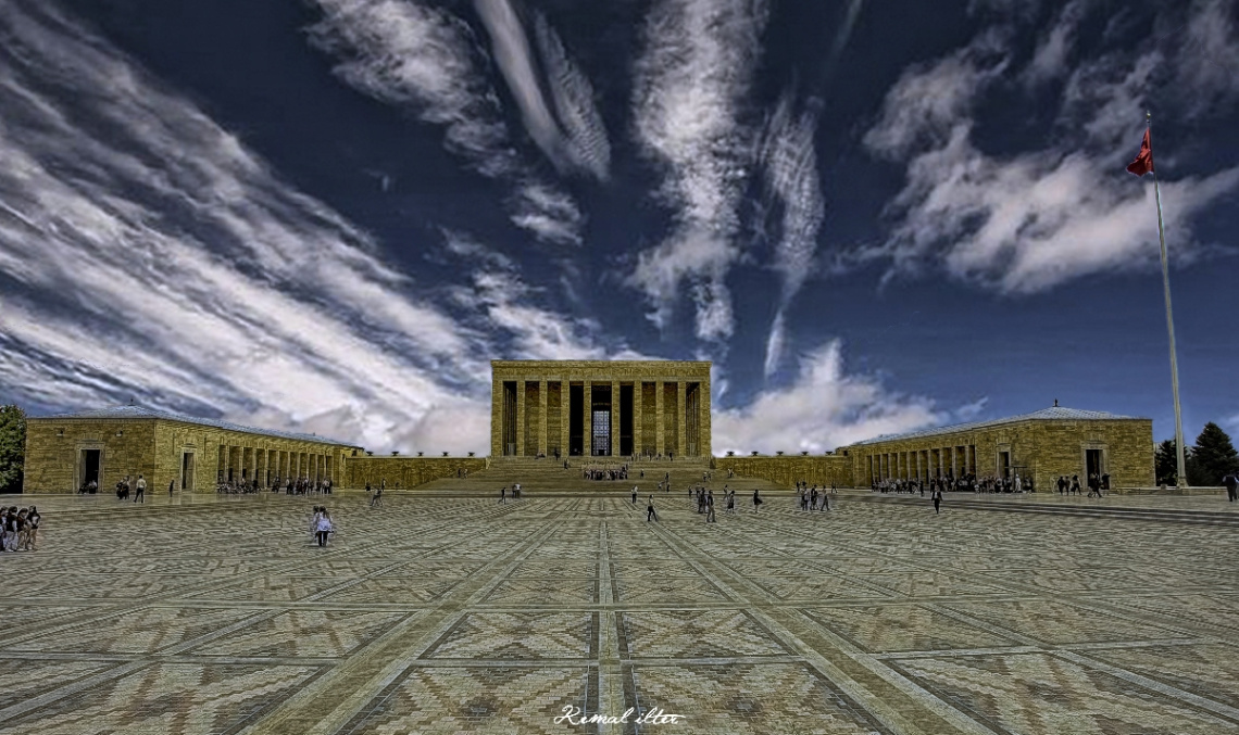 Mausoleum..... Anıt Kabir....