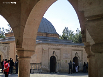 Veysel Karani Hazretleri Türbesi / SİİRT