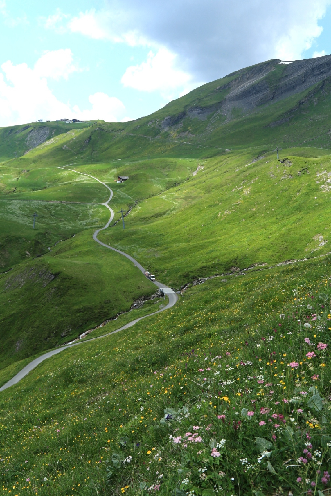 Winding road