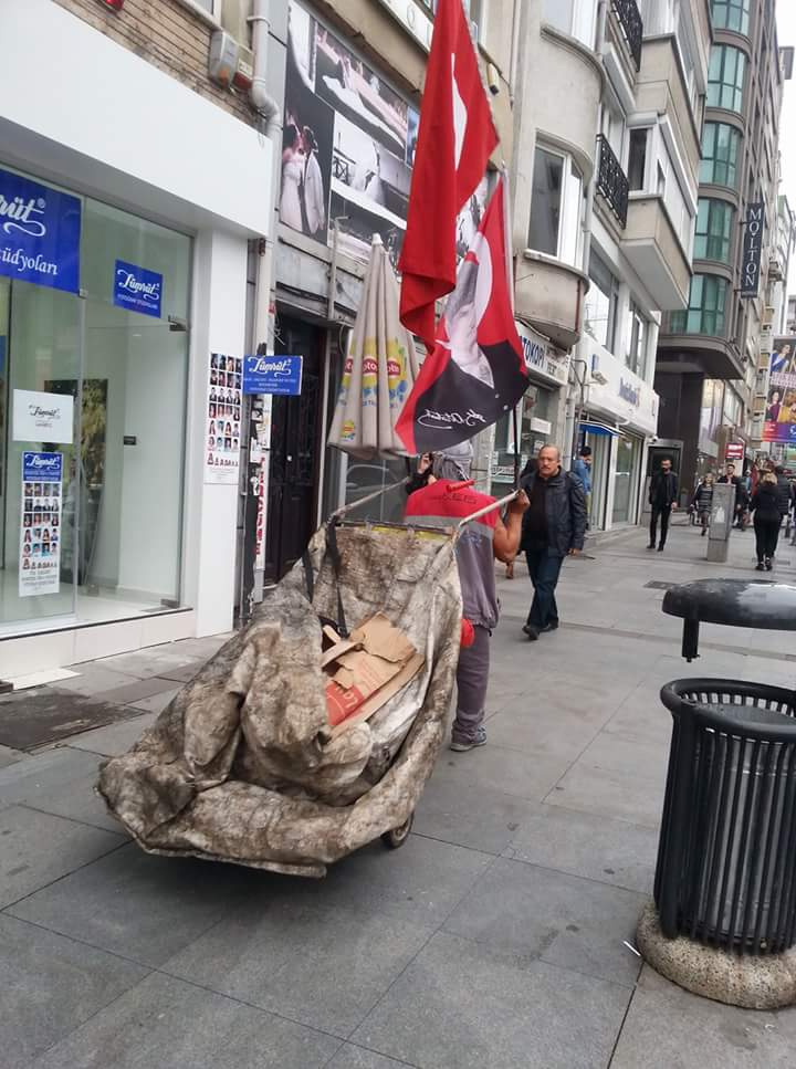 Başlığı kendi içinde! 