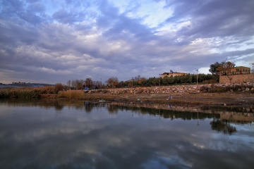 Göl Kıyısı - Eskikaraağaç