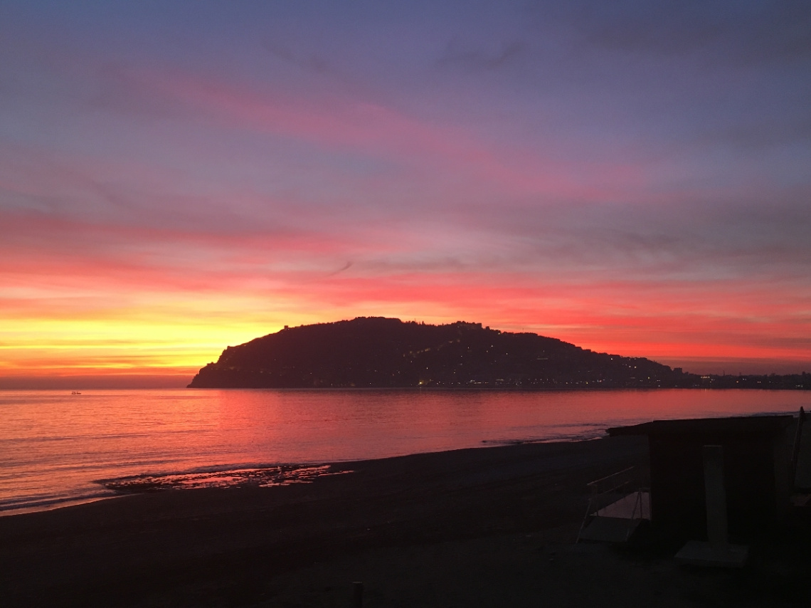Alanya HUZUR