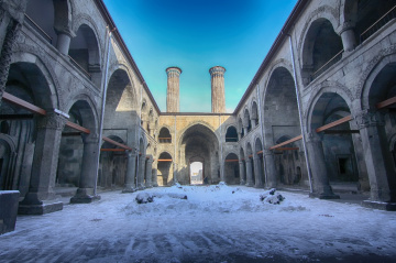 Erzurum Çifte Minareli Medrese