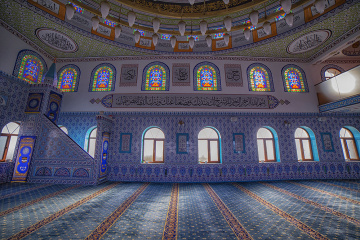 Bandırma Bereketli Camii sağ yan