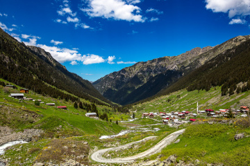 Elevit Yaylası/Ç:HEMŞİN.