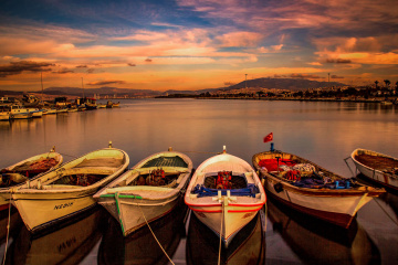 Balıkçı Barınağı  inciraltı/İZMİR