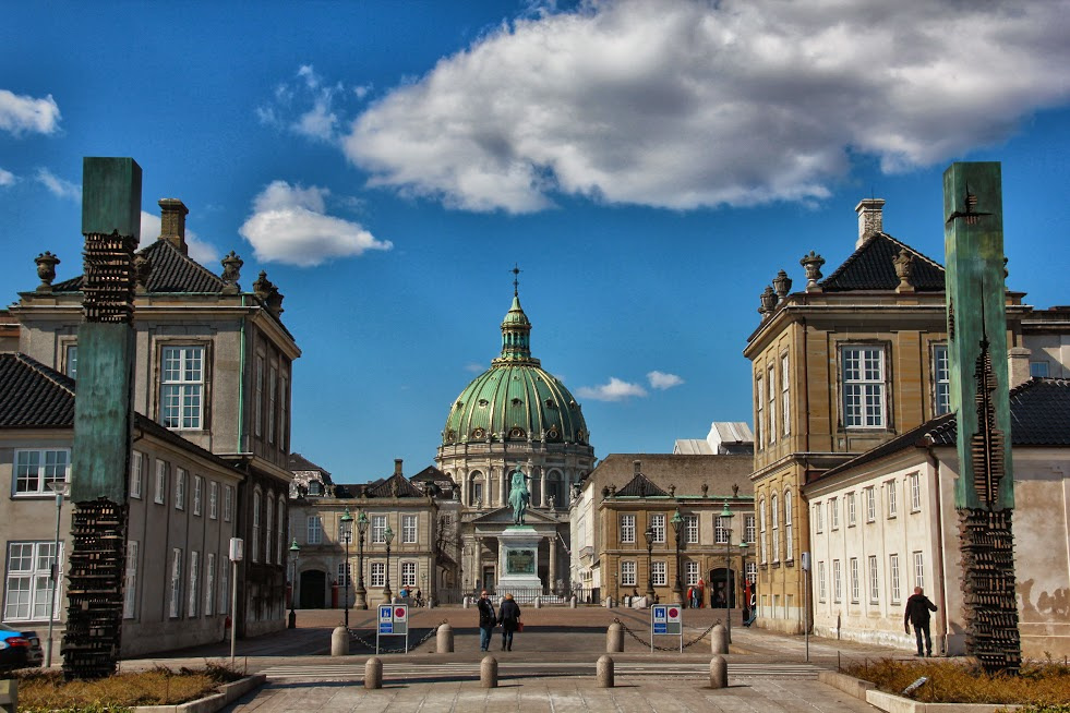 Amalienborg and Marmorkirken - Copenhagen - Den