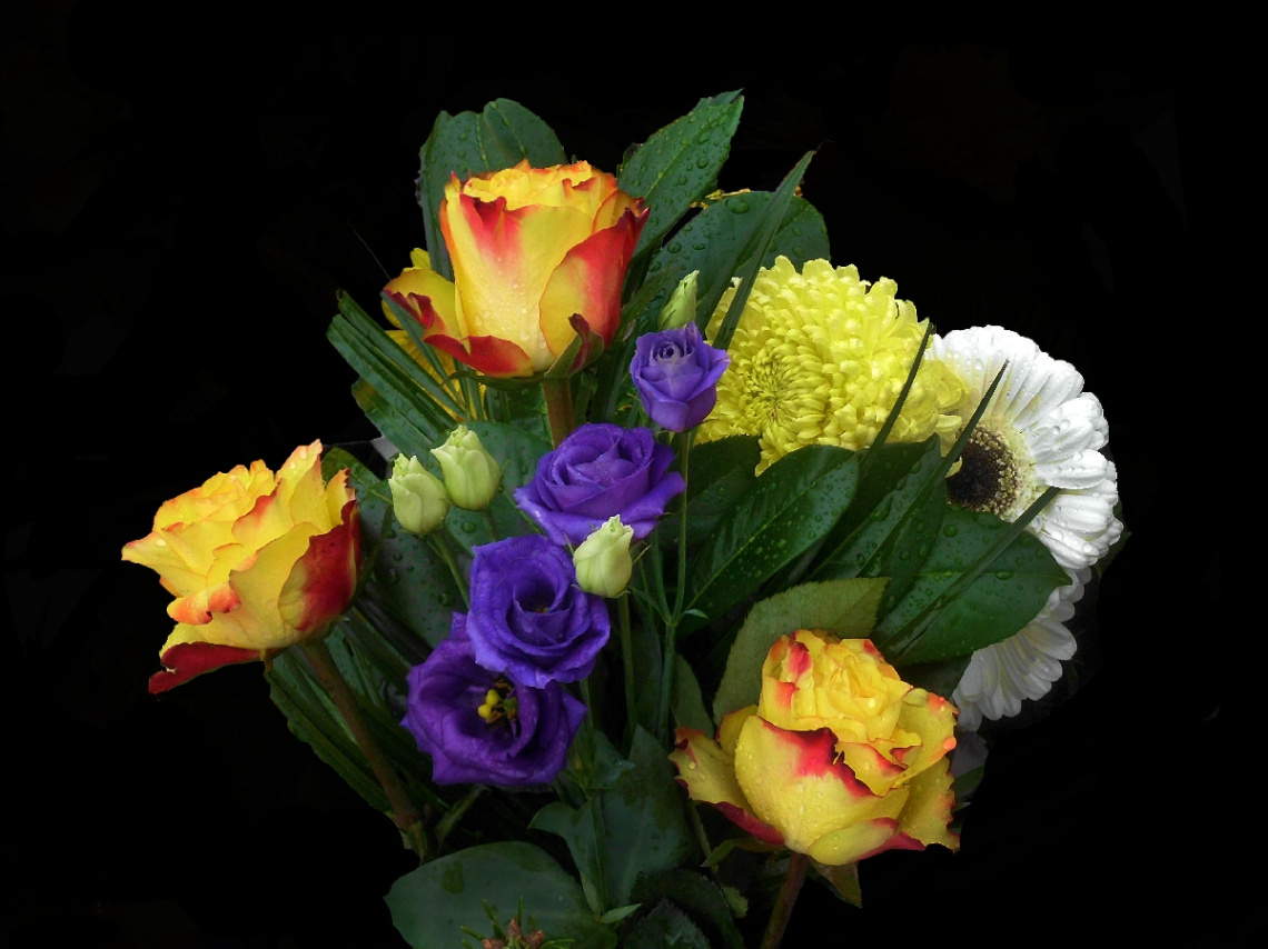BLUMENSTRAUSS