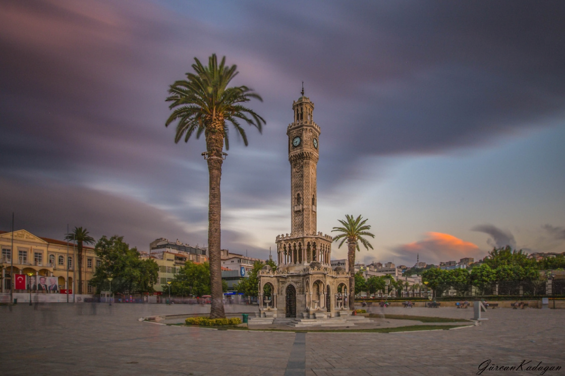 İzmir Saat Kulesi