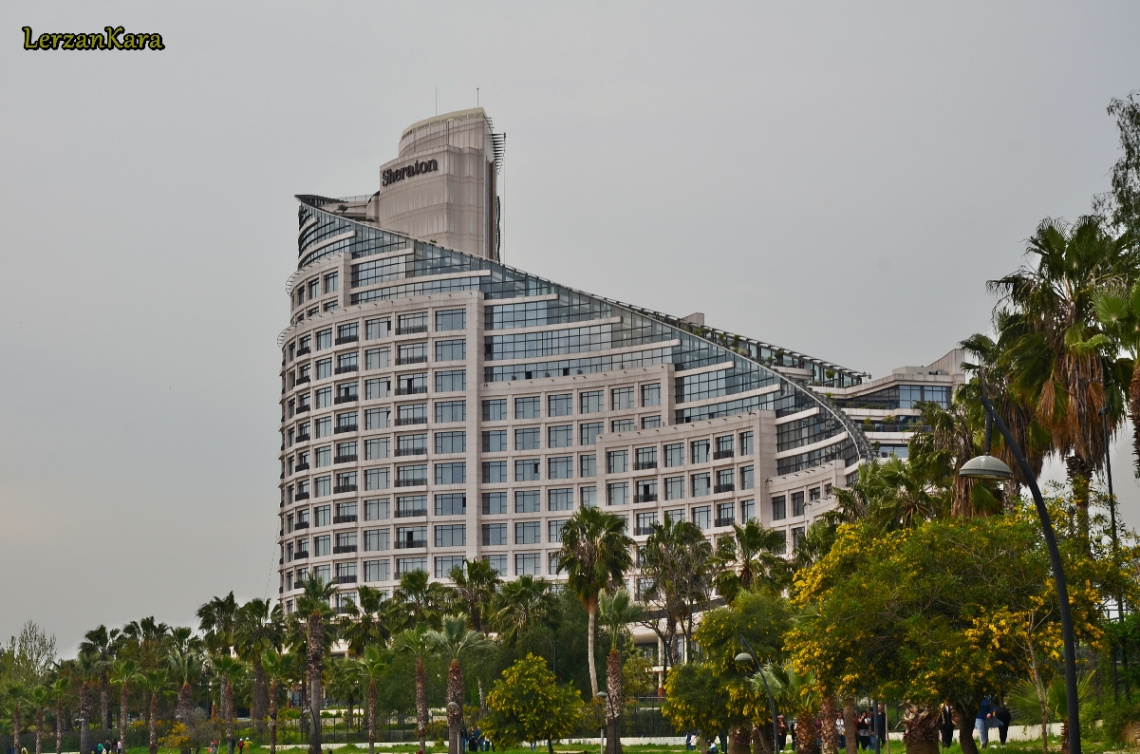 Otel
