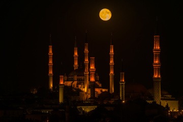 Dolunay'da Edirne.