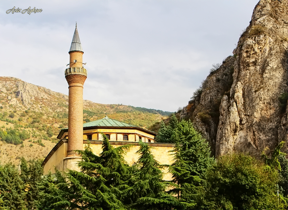 Gümüşlü Camii / Amasya