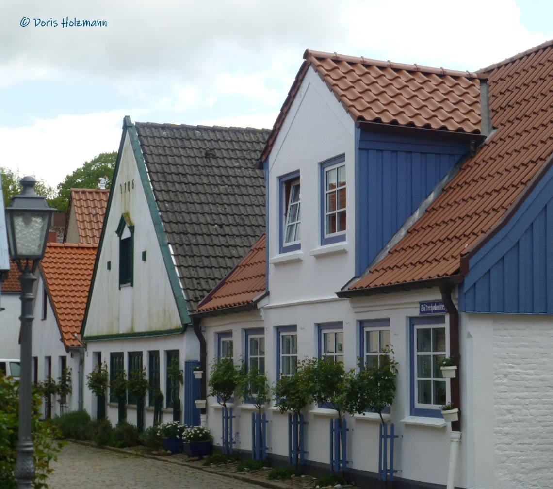 Houses in the fishermen's quarter (Holm) 