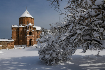 Akdamar Kilisesi