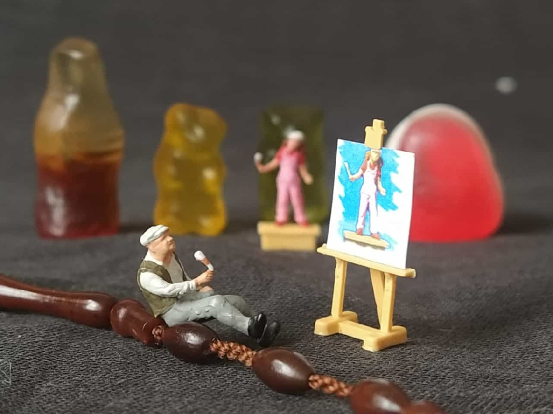 Miniciks Hayatlar  RESSAM BOB 